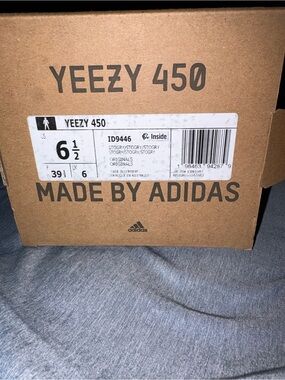 adidas Yeezy 450 Cardboard Shoe Box in Brown